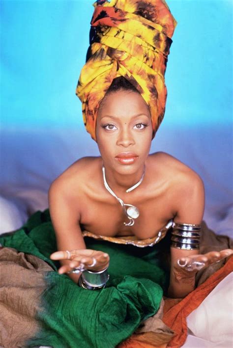 The Witchcraft Metaphors in Erykah Badu's Discography: A Comprehensive Analysis